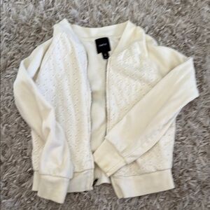 GAP Cream Bomber Jacket with Ribbed Cuffs and Textured Fabric